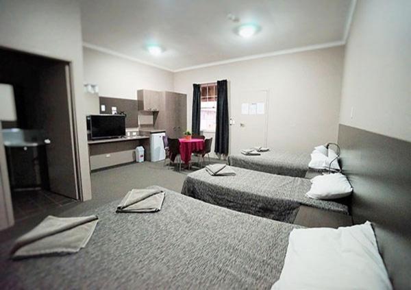 Bluestone Motor Inn Tennant Creek Kültér fotó