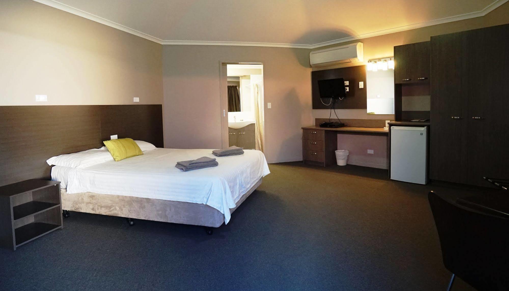 Bluestone Motor Inn Tennant Creek Kültér fotó