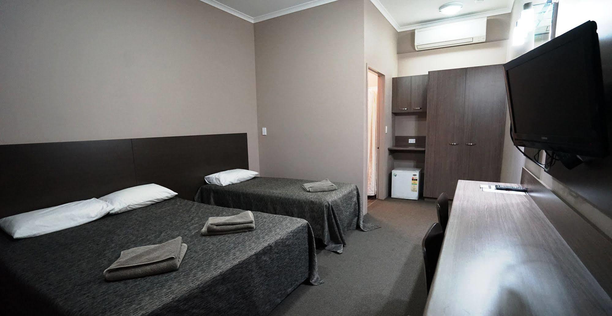 Bluestone Motor Inn Tennant Creek Kültér fotó